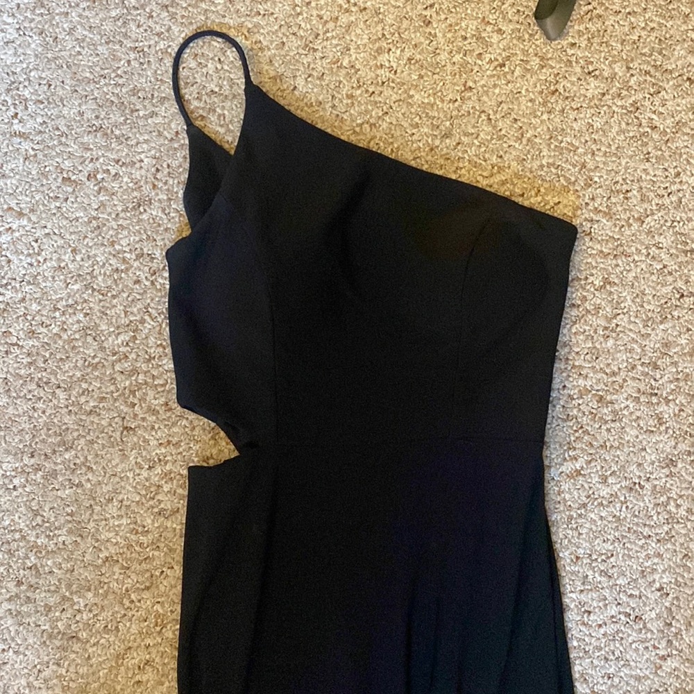 Black prom dress
